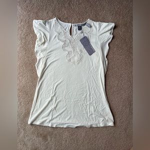 A pea in a pod shirt blouse